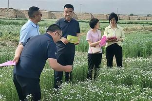 芬尼-史密斯谈流言：在官宣前这都是些闲言碎语 我不关注外界噪音